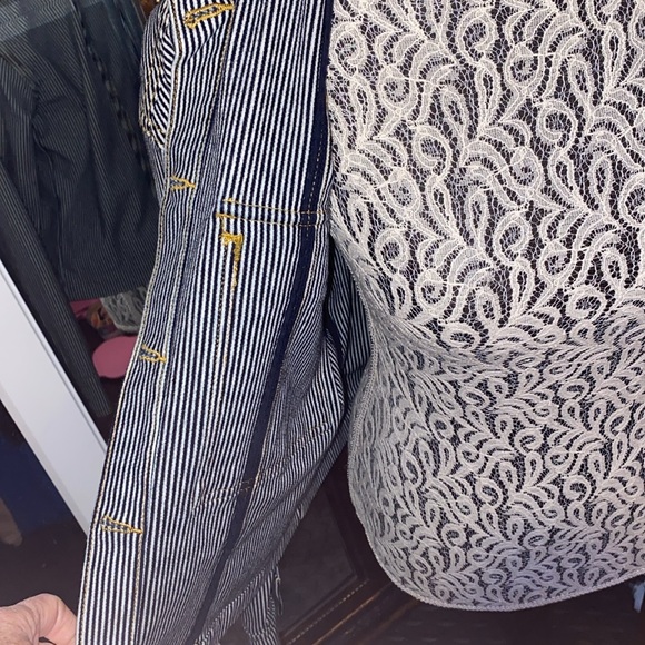 SPLENDID Sz. XS Denim striped jacket. Navy and white. Exc. condition. Runs big - Picture 5 of 8